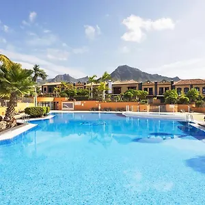 Classbnb - Exclusive Townhouse In Central Plaza Del Duque Close To The Beach Costa Adeje (Tenerife)